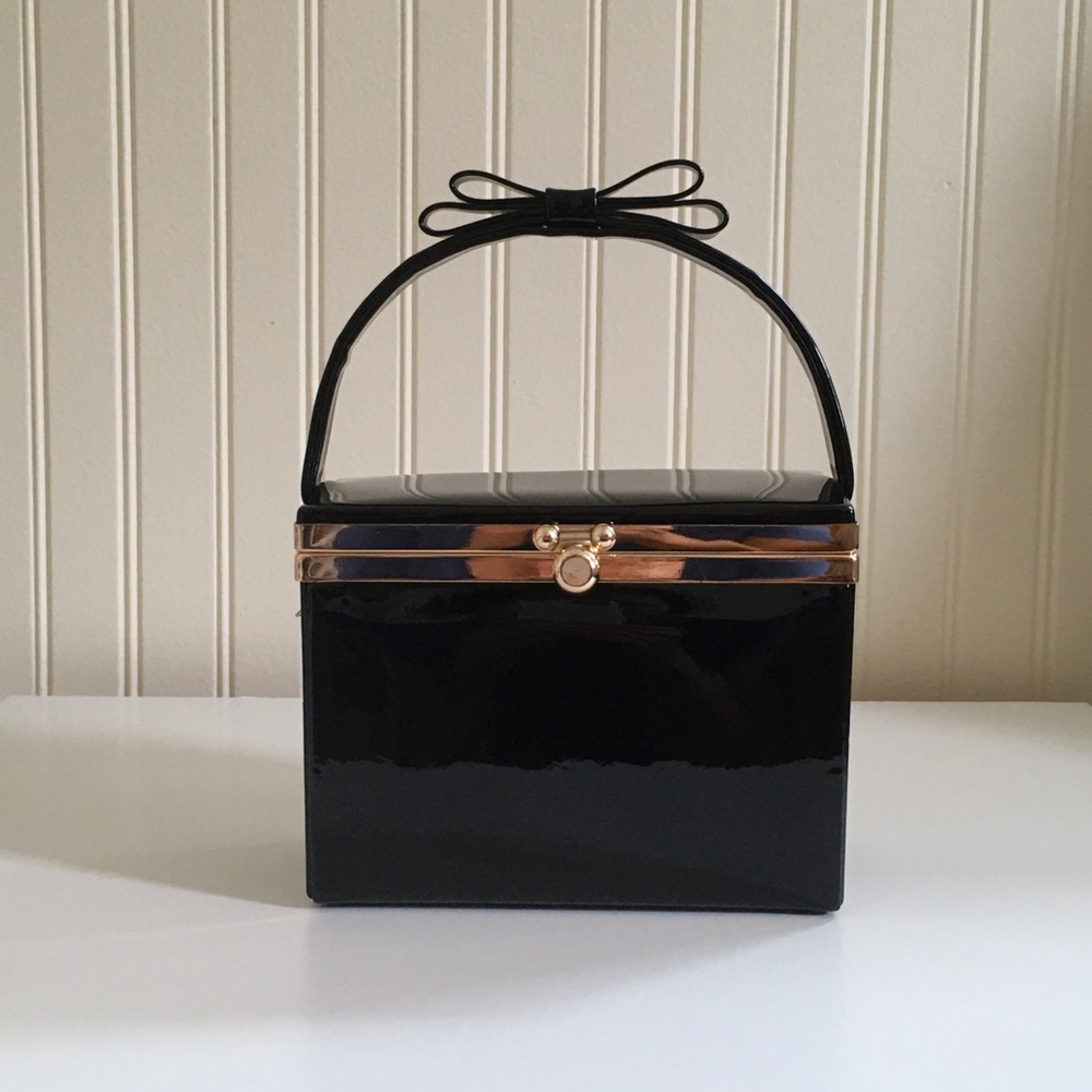 Vintage style black box shape mini purse with bow handle EUC
